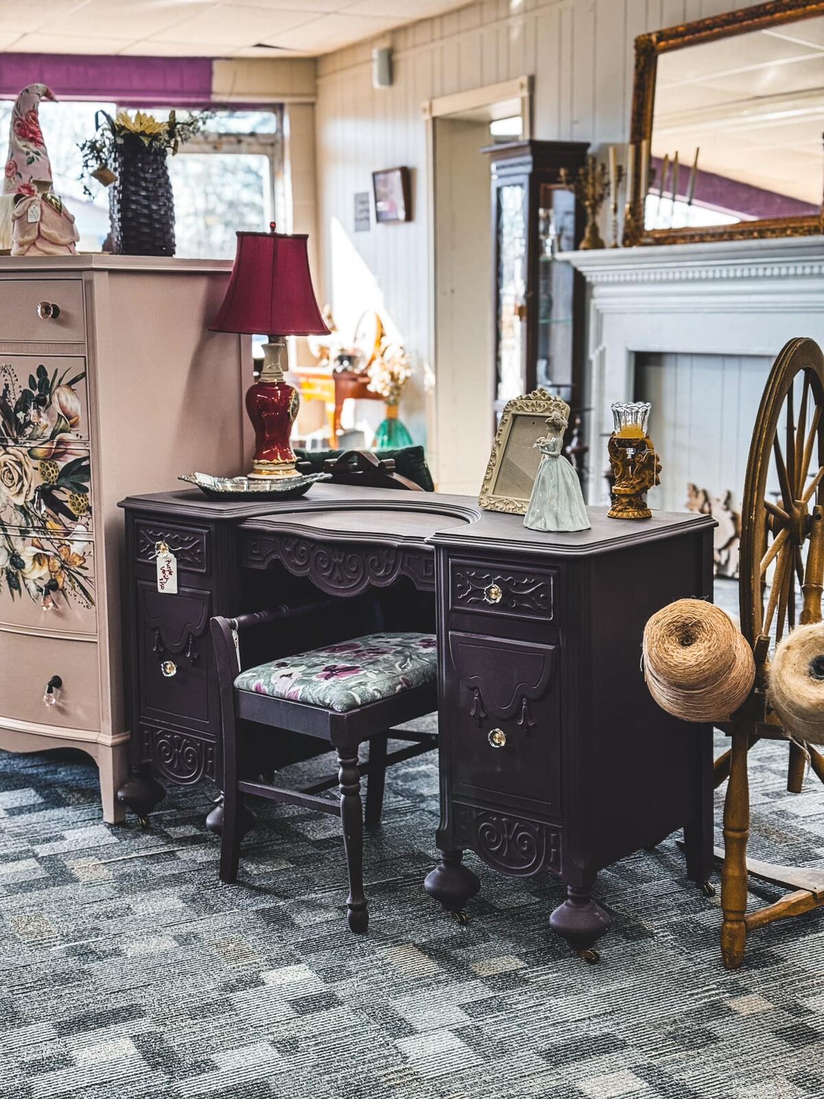 Paint & DIY Finishes